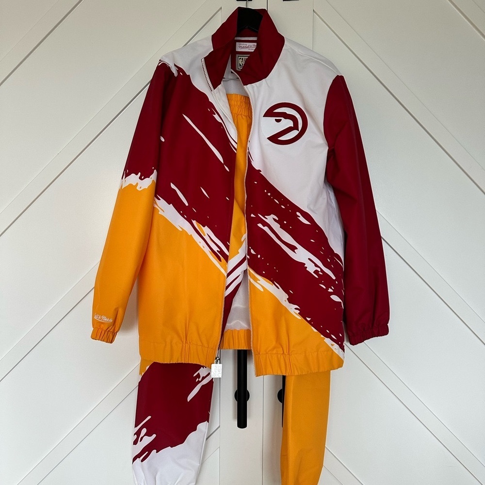 Mitchell & Ness Atlanta Hawks Track Suit